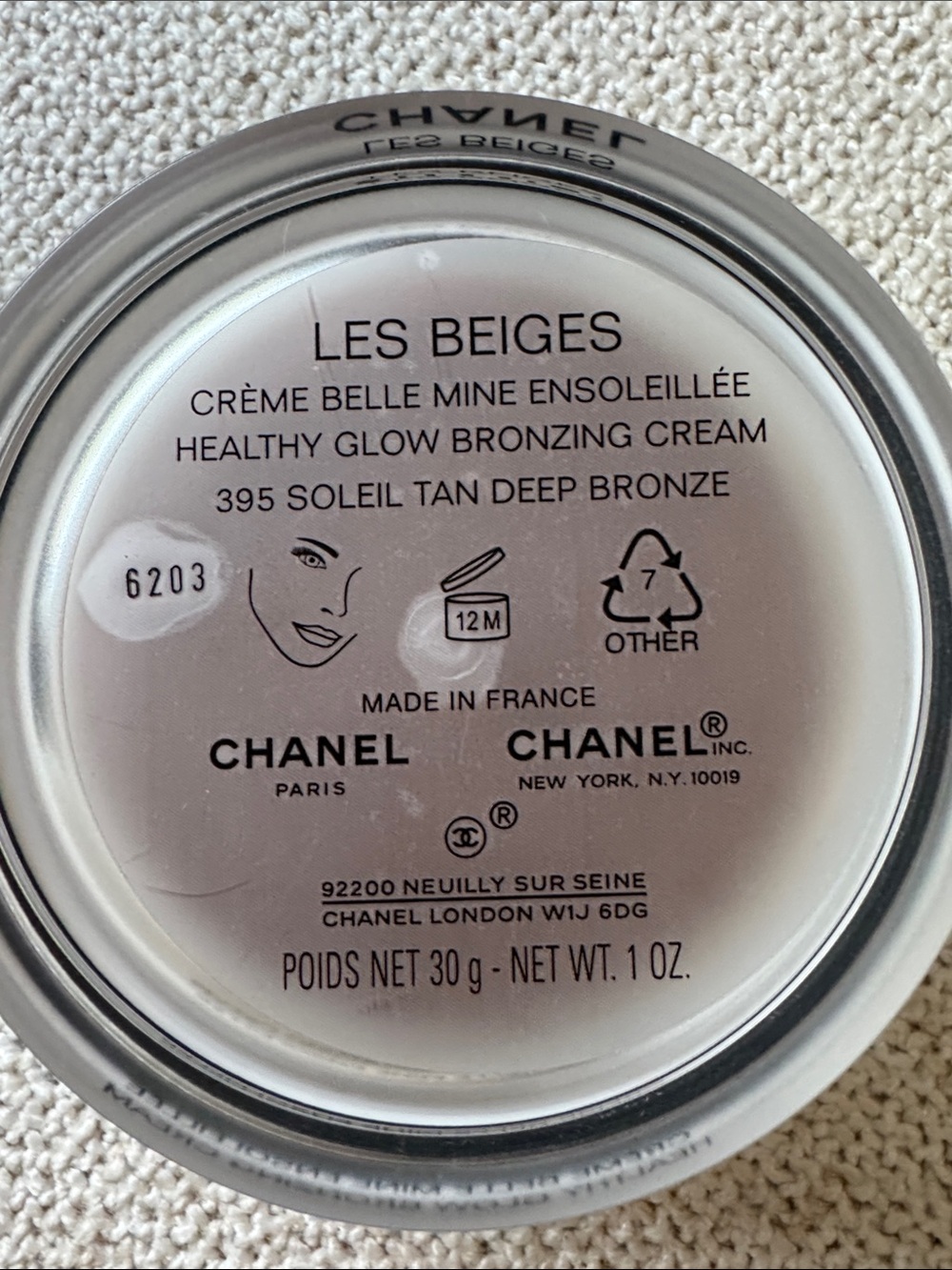 🍁Chanel Les Beiges 🍁
Healthy Glow Bronzing Cream - Picture 6 of 8